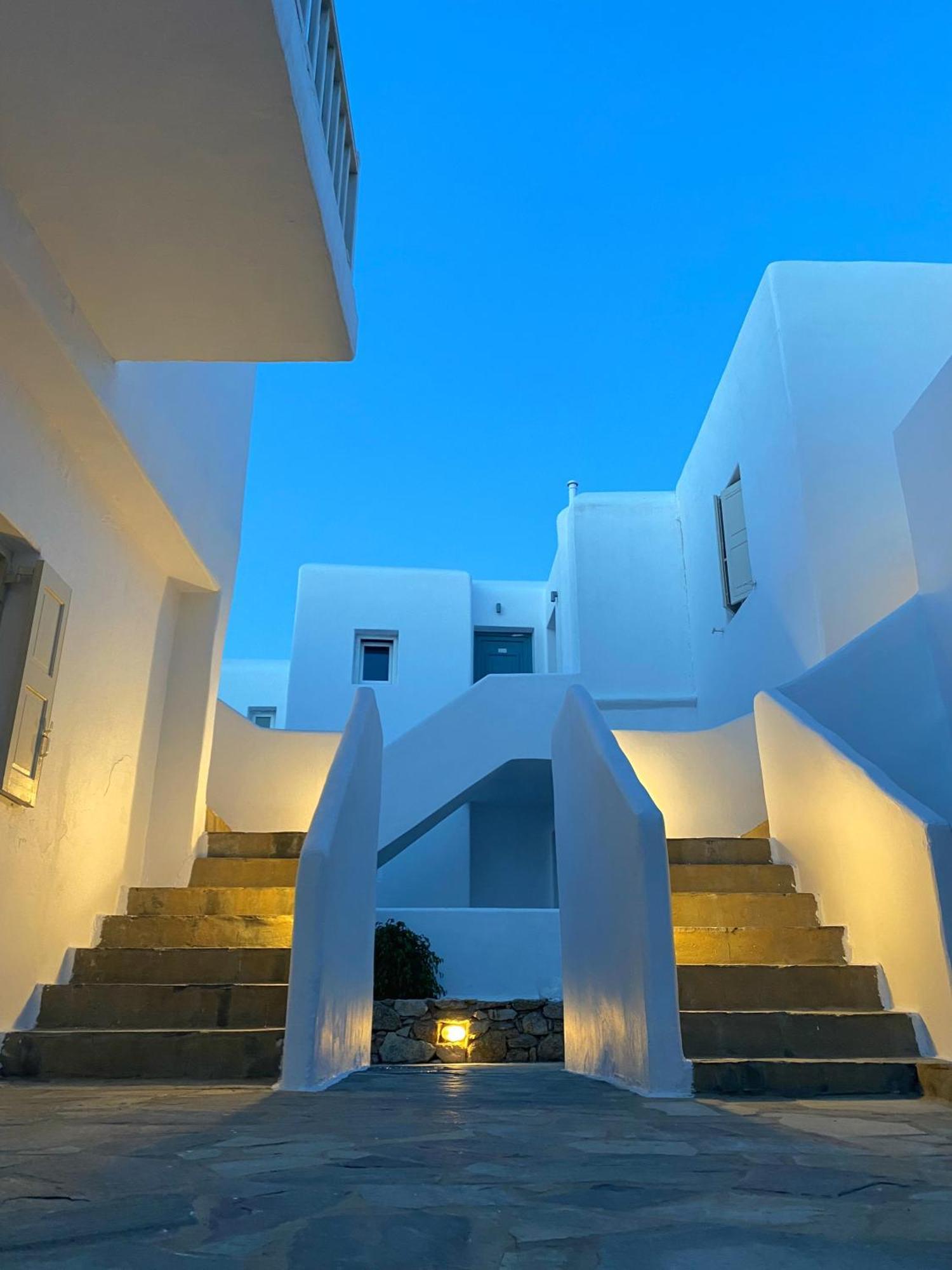 Twins-Trisa Apartments Ornos  Exterior foto